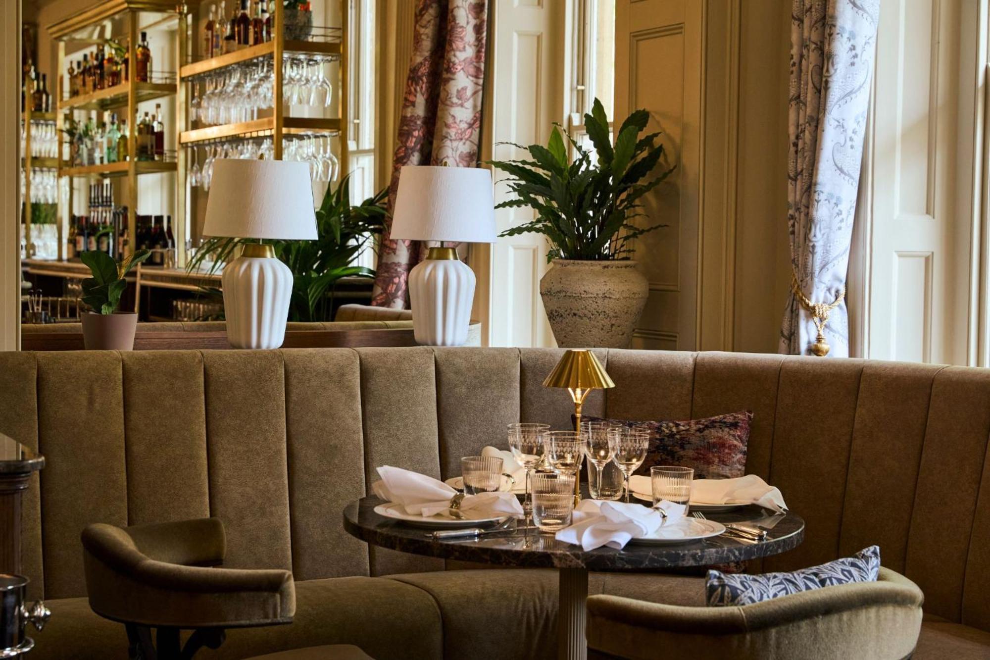 Francis Hotel Bath Bagian luar foto